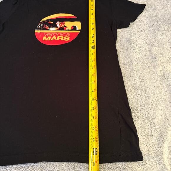 TWO VERONICA MARS T-shirts Official Kickstarter Backer Movie Promo - Picture 5 of 14